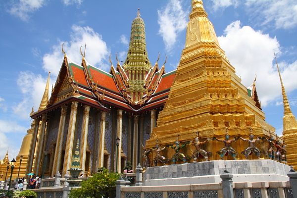 Post image for 4 Luxuriously Amazing Things to do in Bangkok