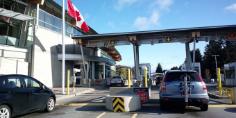 Thumbnail image for Tips for Crossing the Canadian Border by Road